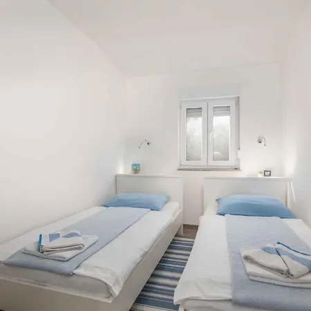 In - Insel Krk 50833 Apartman Klimno